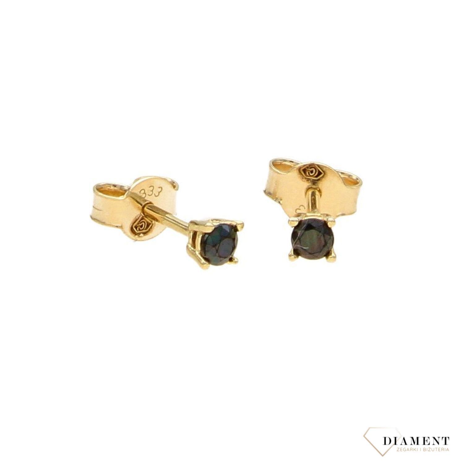 Złote kolczyki przy uchu 333 czarna cyrkonia KL 693C 333.jpg